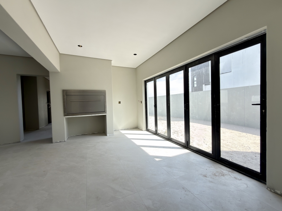 4 Bedroom Property for Sale in Sandown Western Cape